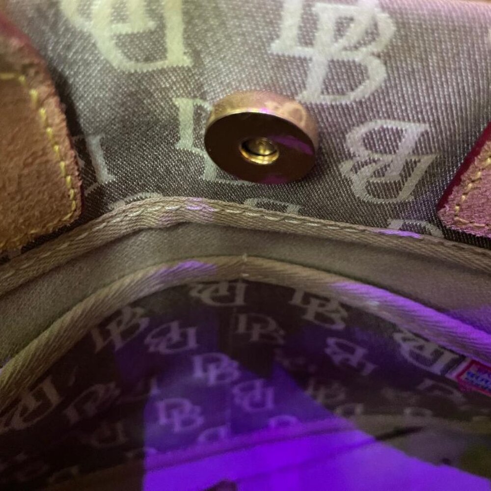 Dooney & Bourke Handbag - Picture 5 of 9